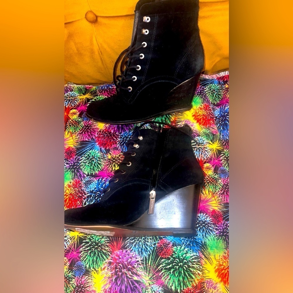 Bcbgeneration Booties Wedges - image 1